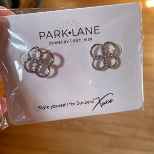 Park Lane Silver Clover earrings